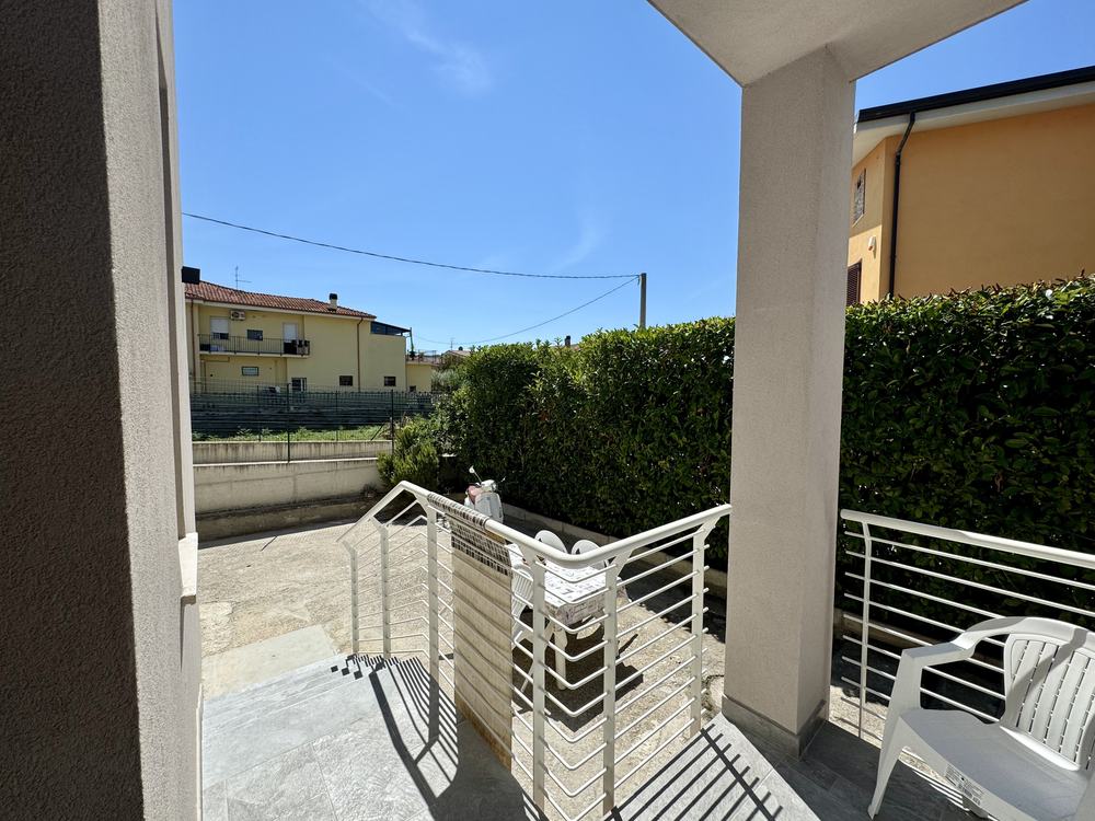 Ingresso dal cortile